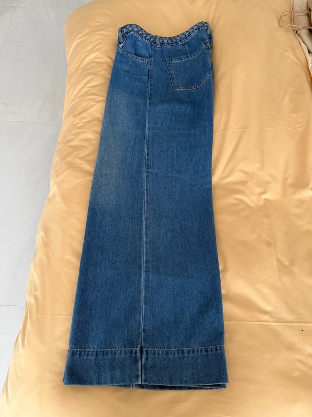 H&M Wide-Leg Mid Blue Denim Jeans with Braided Waistband - Picture 5 of 7